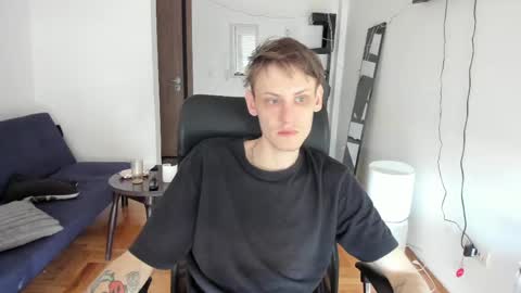    online show from 05-05-26, 10:01