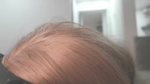 annrousse online show from 01-15-25, 07:05