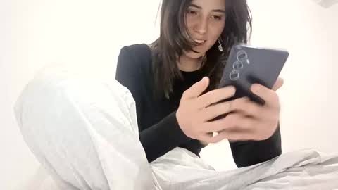 annrousse online show from 09-25-25, 02:15