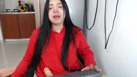 anntonella_squirt online show from 09-22-25, 02:30