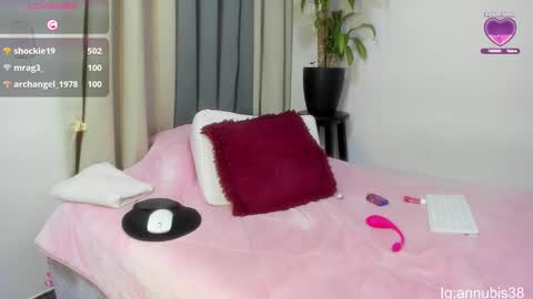 Snapshot of annubis_lia chatting on 02-09-25, 06:11 SOFIA INDEPENDENT MODEL online show from 02-09-25, 06:11