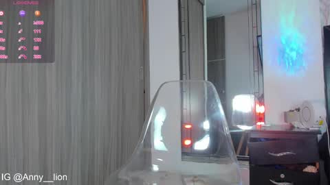 Anny  online show from 01-10-25, 06:17