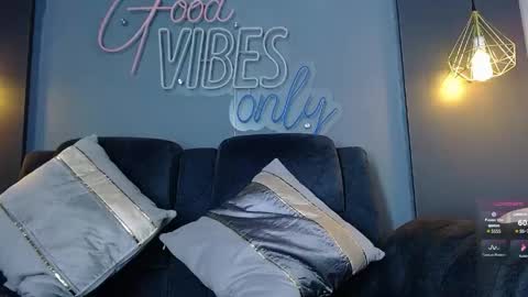 anny_loves online show from 04-30-26, 04:35