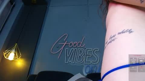 anny_loves online show from 05-04-26, 05:31