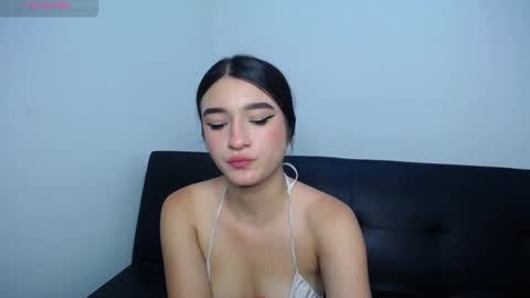 Anny online show from 12-22-25, 02:58