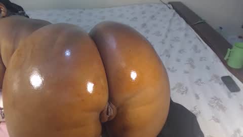 Anny online show from 10-29-25, 07:21