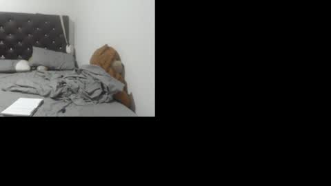 Snapshot of annychat28 chatting on 06-19-26, 11:36 annychat28 online show from 06-19-26, 11:36
