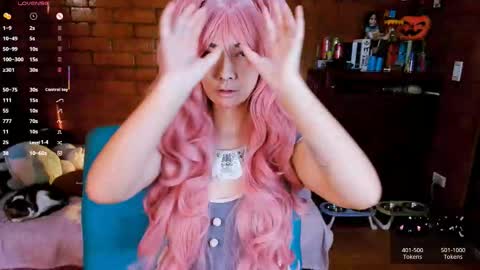 Snapshot of annycolin chatting on 02-17-26, 10:16 Anny IG online show from 02-17-26, 10:16