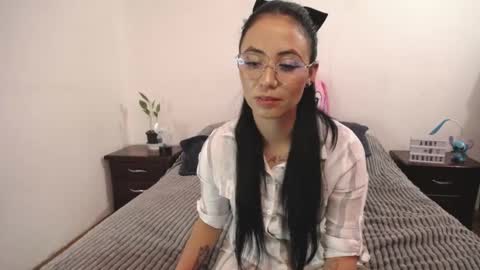 Anny online show from 02-22-25, 11:24