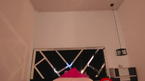 Snapshot of annyrosee chatting on 02-06-25, 06:56 Anny online show from 02-06-25, 06:56