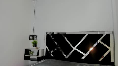 Snapshot of annyrosee chatting on 03-11-25, 09:48 Anny online show from 03-11-25, 09:48