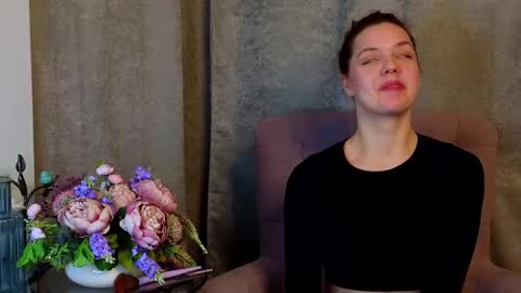 Anny online show from 02-14-25, 08:26