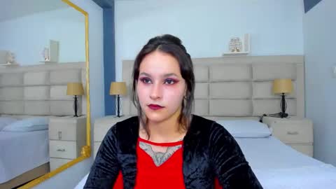 AnnyT online show from 09-14-25, 08:19