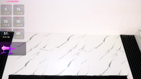 Snapshot of annyy_rosse chatting on 08-04-26, 07:11 ANNYY online show from 08-04-26, 07:11