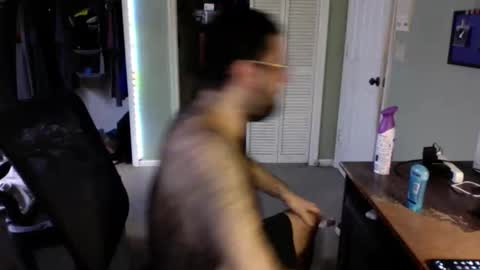 Snapshot of anonman12 chatting on 10-27-25, 04:22 anonman12 online show from 10-27-25, 04:22