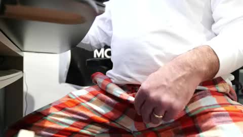 D online show from 02-21-25, 03:10