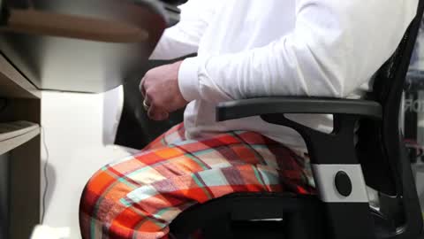 D online show from 02-21-25, 06:15