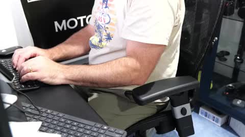 D online show from 10-03-25, 01:08