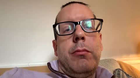 Snapshot of anonymousfrederick76 chatting on 01-10-26, 04:31 anonymousfrederick76 online show from 01-10-26, 04:31