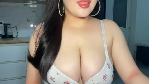 Any online show from 05-07-26, 01:33
