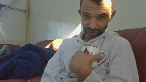 Snapshot of ansreramso chatting on 12-08-24, 01:25 Lower chakra online show from 12-08-24, 01:25