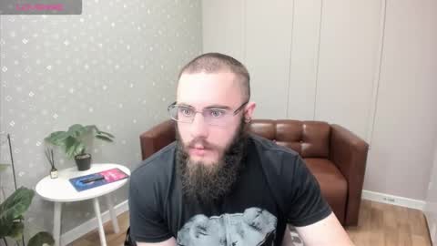 Ant online show from 12-01-25, 04:17