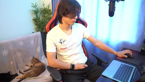 Anthony Buitrago Independent model online show from 01-10-25, 03:27