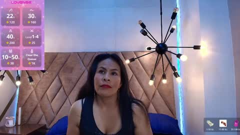 Anthonelaa   online show from 05-01-26, 01:16