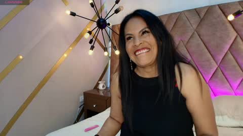 Anthonelaa   online show from 05-08-26, 08:58