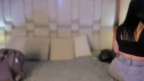 Anthonella Sweet online show from 10-28-25, 11:14