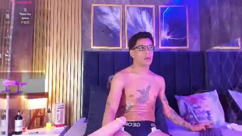 Snapshot of anthony_hotxx chatting on 06-29-26, 01:44 Anthonyy online show from 06-29-26, 01:44