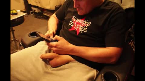 Snapshot of anthony_james6969 chatting on 10-29-25, 08:05 HornyAF in Sydney online show from 10-29-25, 08:05