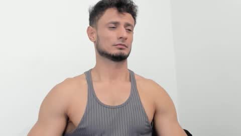 Adonys Creeb online show from 10-14-25, 04:35