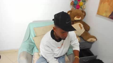       online show from 02-28-26, 01:39