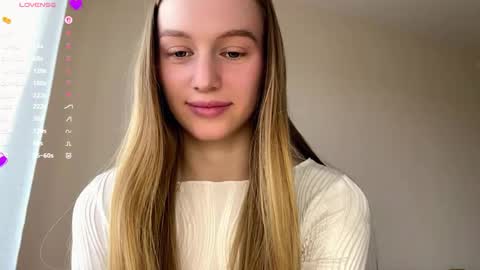 Viktoria online show from 05-13-26, 03:31