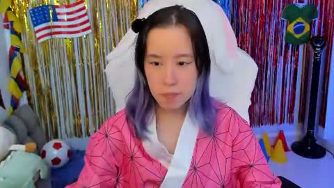 Snapshot of anto_sweet18 chatting on 06-28-26, 11:27 My birthday is on december 2nd surprise me with a gift from my amazonlist online show from 06-28-26, 11:27