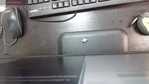 Snapshot of antonella__b chatting on 10-11-25, 02:04 ANTO online show from 10-11-25, 02:04