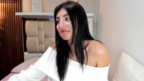 Antonella online show from 12-13-24, 12:42