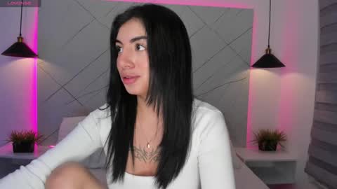 Antonella online show from 12-15-24, 04:40