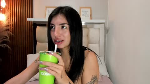Antonella online show from 12-20-24, 10:11