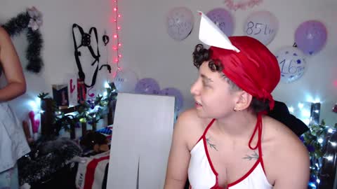 Snapshot of antonella_cruz02 chatting on 12-22-24, 11:41 anto ford02 online show from 12-22-24, 11:41