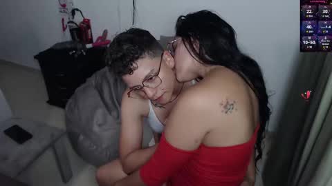 Snapshot of antonella_cruz02 chatting on 03-10-25, 11:38 anto ford02 online show from 03-10-25, 11:38