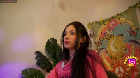 Nell. online show from 05-11-26, 03:45