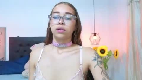 Antonella online show from 06-24-26, 12:04