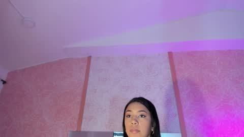 Snapshot of antonella_rossi24 chatting on 09-28-25, 07:41 Antonella Rossi online show from 09-28-25, 07:41