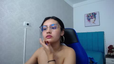 Antonella online show from 12-18-24, 06:46