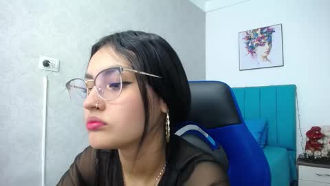Antonella online show from 12-20-24, 01:00