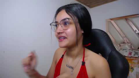 Antonella online show from 12-30-24, 12:20