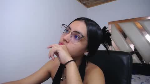 Antonella online show from 01-14-25, 12:24