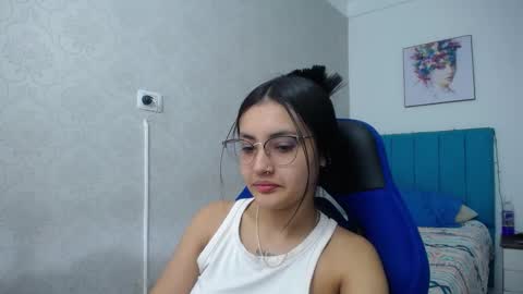 Antonella online show from 01-15-25, 12:25